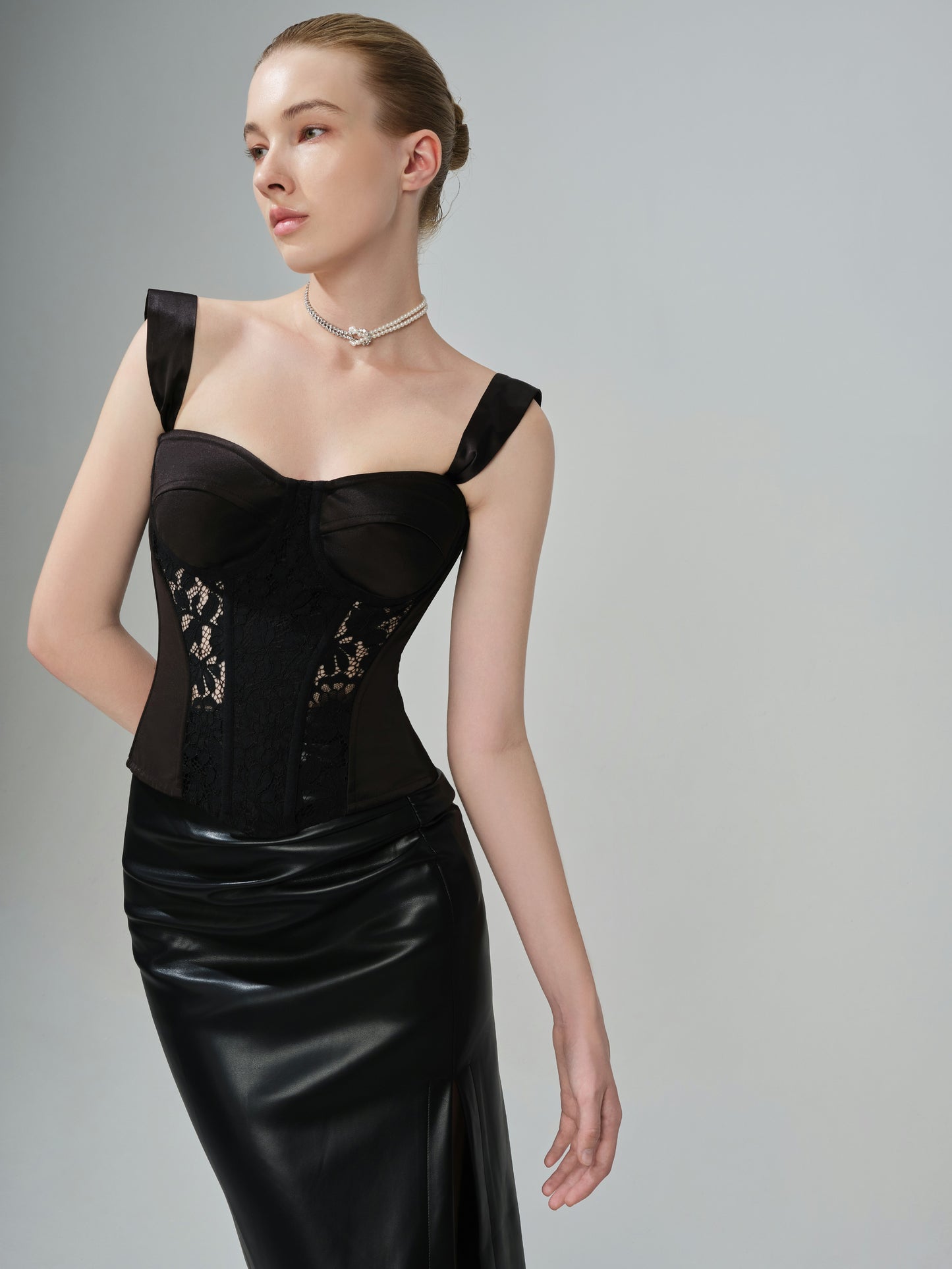 BLACK LACE SATIN CORSET TOP